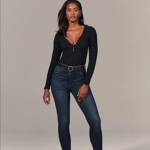 Abercrombie the super Skinny high rise curve love jeans